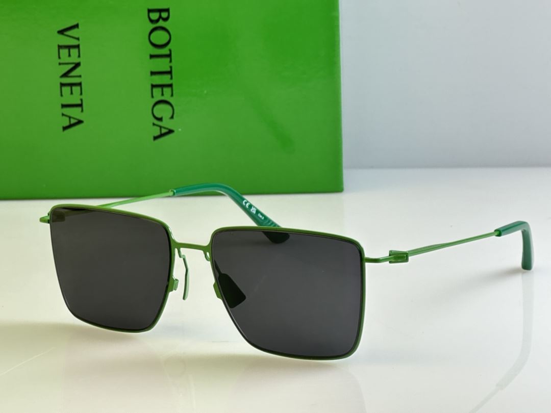 Bottega Veneta Sunglasses